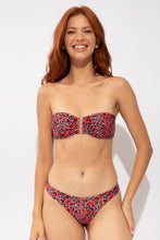 Load image into Gallery viewer, Model Front: Rio De Sol Top Top Coral-Feline Sara