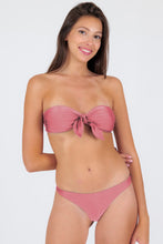 Load image into Gallery viewer, Gallery: Rio De Sol Set Set Shimmer-Confetti Bandeau-Knot Nice-Fio