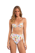 Load image into Gallery viewer, Model Front: Rio De Sol Set Set Countryside Kyra Hotpants