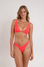 Load image into Gallery viewer, Model Front: Rio De Sol Top Top Malibu-Folia Agnes