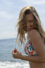 Load image into Gallery viewer, Image 10: Rio De Sol Top Top Al-Mare Frufru