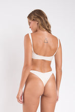 Load image into Gallery viewer, Model Back: Rio De Sol Set Set Malibu-Natural Bliss Cali