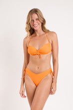 Load image into Gallery viewer, Model Front: Rio De Sol Bottom Bottom Bio-Laranjada Lola