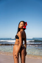 Load image into Gallery viewer, Image 11: Wednesday In Hawaii By Rio De Sol Bottom Bottom Lava Isla