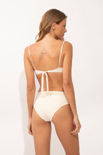 Load image into Gallery viewer, Model Back: Rio De Sol Bottom Bottom Malibu-Natural Amy