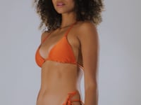 Load and play video in Gallery viewer, Video: Rio De Sol Top Top Shimmer-Paprica Tri-Inv