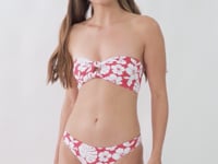 Load and play video in Gallery viewer, Video: Rio De Sol Set Set Pua-Hibiscus Lani Waikiki