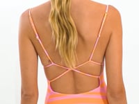 Load and play video in Gallery viewer, Video: Rio De Sol Hair Accessory Solea Scrunchie