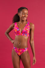 Load image into Gallery viewer, Image 11: Rio De Sol Set Set Flavors Halter-Marina Essential-Cos
