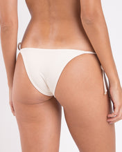 Load image into Gallery viewer, Image 05: Rio De Sol Bottom Bottom Malibu-Natural Lacinho
