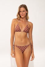 Load image into Gallery viewer, Model Front: Wednesday In Hawaii By Rio De Sol Bottom Bottom Kiko-Coco Kaleia-Comfy
