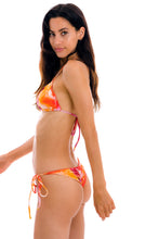 Load image into Gallery viewer, Image 04: Rio De Sol Bottom Bottom Tiedye-Red Frufru
