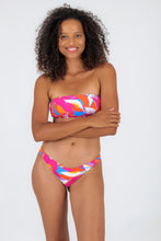 Load image into Gallery viewer, Image 07: Rio De Sol Set Set Antelope Bandeau-Reto High-Leg
