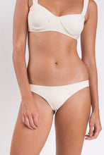 Load image into Gallery viewer, Image 06: Rio De Sol Bottom Bottom Malibu-Natural Essential
