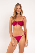 Load image into Gallery viewer, Model Front: Rio De Sol Set Set Shimmer-Desejo Balconet-Tie Cheeky-Tie-Gold
