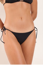 Load image into Gallery viewer, Gallery: Wednesday In Hawaii By Rio De Sol Bottom Bottom Lava Kaleia-Comfy
