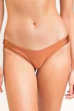 Load image into Gallery viewer, Gallery: Rio De Sol Bottom Bottom Nocciola High-Leg
