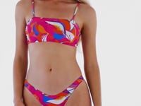 Load and play video in Gallery viewer, Video: Rio De Sol Set Set Antelope Bandeau-Reto High-Leg
