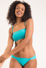 Load image into Gallery viewer, Image 06: Rio De Sol Set Set Nanai Bandeau-Reto Mel-Comfy

