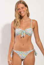 Load image into Gallery viewer, Gallery: Rio De Sol Set Set Tiny-Garden Bandeau-Knot Italy
