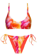 Load image into Gallery viewer, Set Tiedye-Red Bralette Ibiza-Comfy
